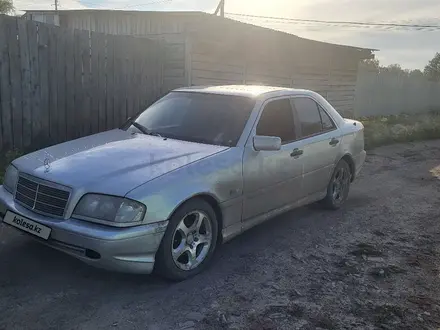 Mercedes-Benz C 180 1994 года за 1 750 000 тг. в Петропавловск – фото 4