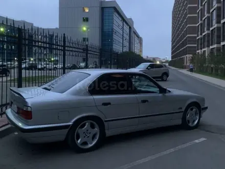 Диски 16 стиль р17 оригинал за 600 000 тг. в Астана – фото 8