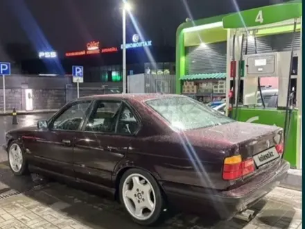 Диски 16 стиль р17 оригинал за 600 000 тг. в Астана – фото 5