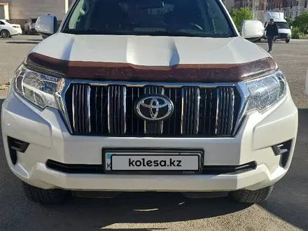 Toyota Land Cruiser Prado 2019 года за 21 400 000 тг. в Актау