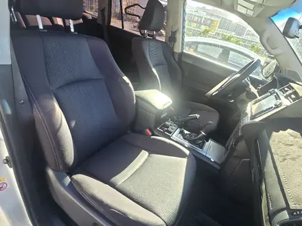 Toyota Land Cruiser Prado 2019 года за 21 400 000 тг. в Актау – фото 2
