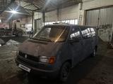 Volkswagen Transporter 1992 годаүшін1 100 000 тг. в Костанай