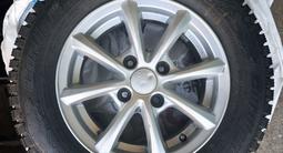 Резина зимняя Континенталь 175/70 R13, диски российские SCAD ровные 13үшін110 000 тг. в Усть-Каменогорск