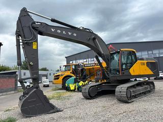 Volvo  EC300