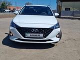 Hyundai Accent 2021 года за 7 600 000 тг. в Уральск