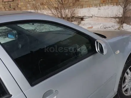 Volkswagen Golf 2002 годаүшін2 500 000 тг. в Караганда – фото 4