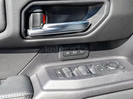 Toyota Land Cruiser Prado Luxe+ 2026 года за 48 700 000 тг. в Семей – фото 7