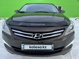 Hyundai Solaris 2015 годаfor5 700 000 тг. в Актобе – фото 3