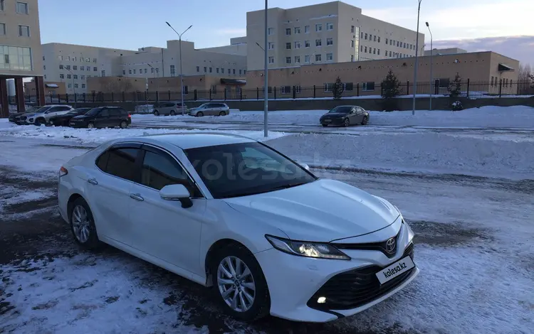 Toyota Camry 2020 годаүшін12 200 000 тг. в Астана