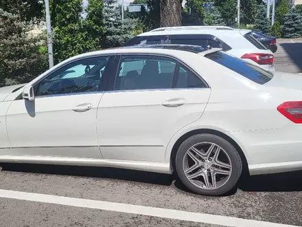 Mercedes-Benz E 250 2011 года за 9 000 000 тг. в Алматы – фото 4