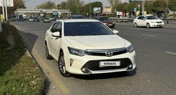 Toyota Camry 2017 годаfor13 000 000 тг. в Алматы