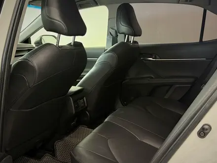 Toyota Camry Prestige 2023 года за 14 700 000 тг. в Астана – фото 11