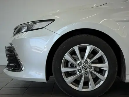 Toyota Camry Prestige 2023 года за 14 700 000 тг. в Астана – фото 17