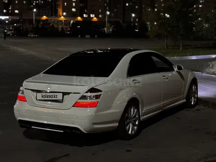Mercedes-Benz S 500 2008 года за 5 300 000 тг. в Астана – фото 3