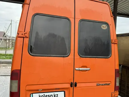 Mercedes-Benz Sprinter 2003 года за 4 800 000 тг. в Алматы – фото 3