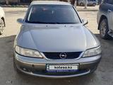 Opel Vectra 2000 года за 2 500 000 тг. в Актобе – фото 2