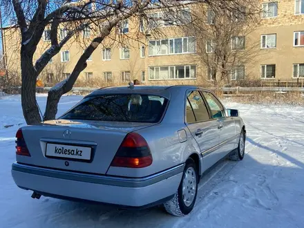 Mercedes-Benz C 220 1994 года за 1 550 000 тг. в Караганда – фото 4