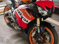  CBR 1000RR RA REPSOL. 2012 года за 3 600 000 тг. в Алматы