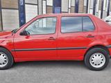 Volkswagen Vento 1992 года за 2 300 000 тг. в Караганда – фото 2