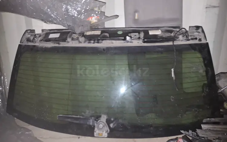 Заднее стекло, моторчик заднего дворника Touareg, Kyron, Nomad за 40 000 тг. в Алматы