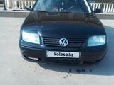 Volkswagen Jetta 2003 годаfor2 100 000 тг. в Шымкент