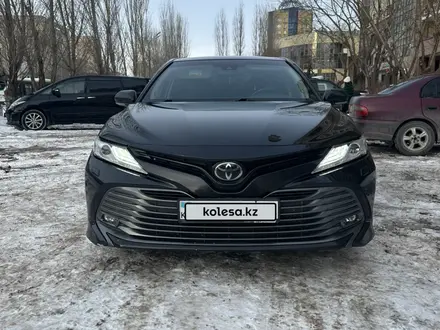 Toyota Camry 2020 года за 14 500 000 тг. в Астана