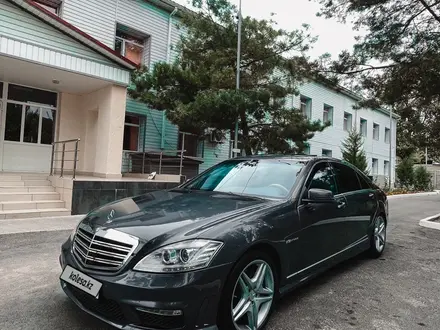 Mercedes-Benz S 350 2006 года за 7 000 000 тг. в Шымкент