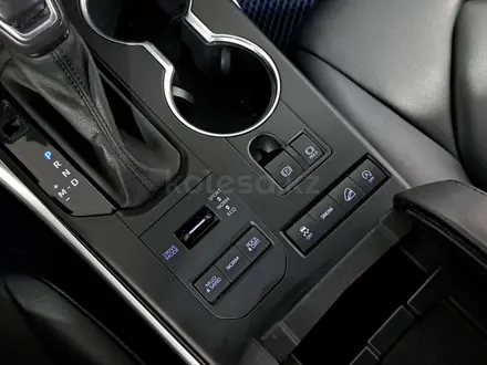 Toyota Highlander 2021 года за 16 990 000 тг. в Астана – фото 18