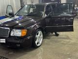 Mercedes-Benz E 500 1992 годаfor6 500 000 тг. в Астана – фото 3