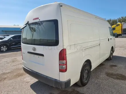 Toyota Hiace 2023 года за 18 700 000 тг. в Алматы – фото 3