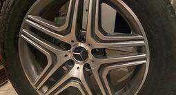 AMG диски оригинал с шипованной резиной Nokian R20 для G-класс, W 463 за 550 000 тг. в Астана – фото 3
