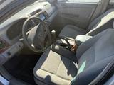 Toyota Camry 2004 года за 2 500 000 тг. в Караганда – фото 5