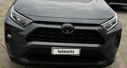 Toyota RAV4 2021 года за 12 500 000 тг. в Актау