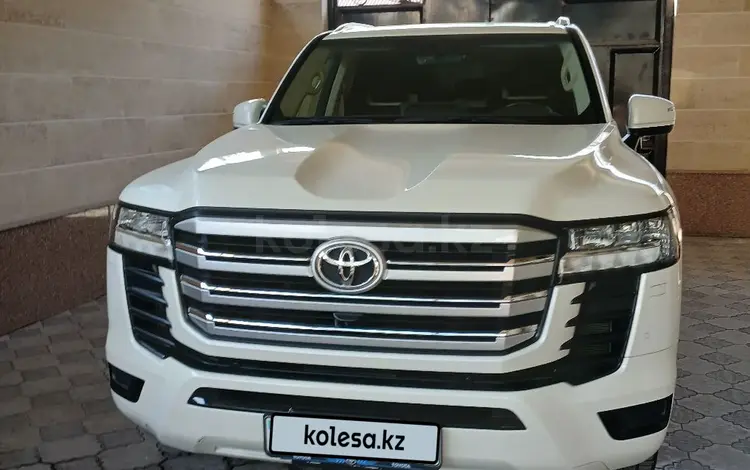 Toyota Land Cruiser 2021 года за 46 000 000 тг. в Шымкент