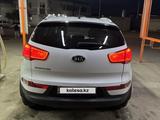 Kia Sportage 2014 года за 7 000 000 тг. в Атырау – фото 4