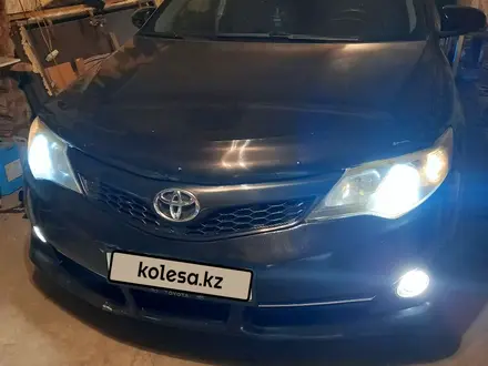 Toyota Camry 2012 года за 7 500 000 тг. в Семей – фото 3