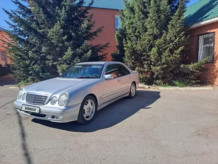 Mercedes-Benz E 240 2000 года за 3 100 000 тг. в Павлодар – фото 9