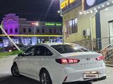 Hyundai Sonata 2018 года за 8 990 000 тг. в Шымкент – фото 2