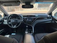 Toyota Camry 2018 года за 8 700 000 тг. в Актау