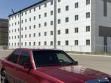 Mercedes-Benz E 200 1993 года за 1 500 000 тг. в Тараз – фото 2