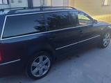 Volkswagen Passat 2002 года за 2 700 000 тг. в Атырау – фото 2
