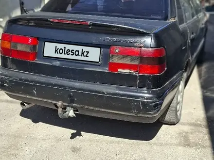 Volkswagen Passat 1994 года за 550 000 тг. в Алматы – фото 7