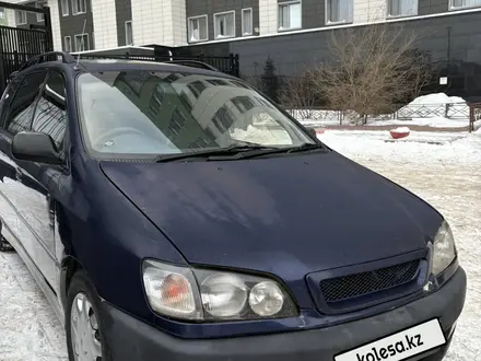 Toyota Ipsum 1998 года за 3 500 000 тг. в Астана – фото 2