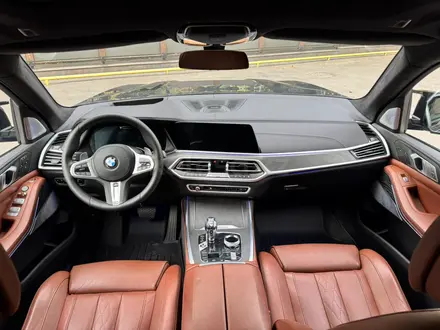 BMW X7 2019 года за 33 000 000 тг. в Алматы – фото 39