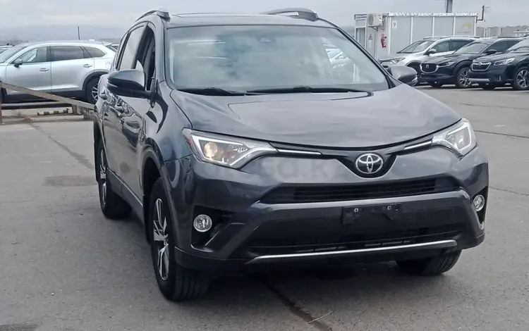 Toyota RAV4 2018 годаүшін11 950 000 тг. в Алматы