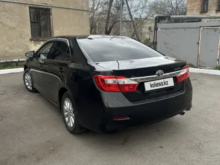 Toyota Camry 2015 года за 11 000 000 тг. в Караганда – фото 19