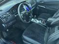 Toyota Camry 2015 года за 11 000 000 тг. в Караганда – фото 7
