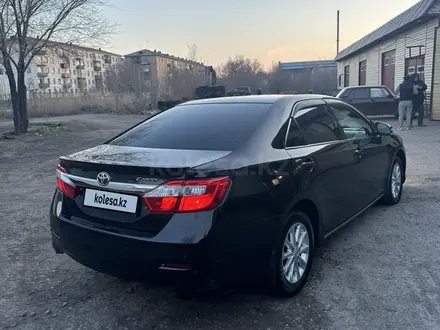 Toyota Camry 2015 года за 11 000 000 тг. в Караганда – фото 5