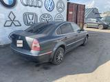 Volkswagen Passat 2002 годаfor2 000 000 тг. в Астана – фото 4