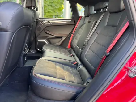 Porsche Macan 2025 года за 66 000 000 тг. в Алматы – фото 26